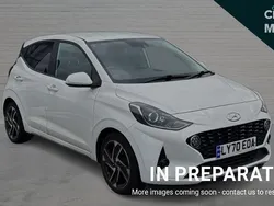 White Used 2021 Hyundai i10 Premium Hatchback | £9,954 (A bit pricey)