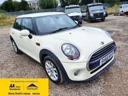 White Used 2016 Mini Cooper Hatch Hatchback | £6,380 (Super price)