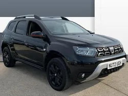 Black Used 2022 Dacia Duster Extreme SUV | £15,487 (A bit pricey)