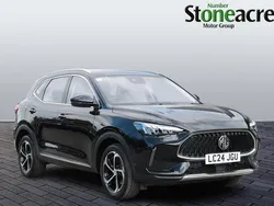 Black Used 2024 MG HS SE SUV | £17,495 (Fair price)