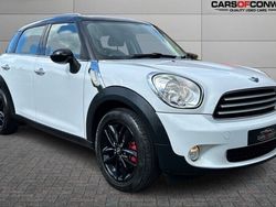 White Used 2011 Mini Cooper Countryman SUV | £4,995 (Fair price)
