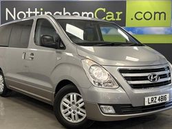 Silver Used 2016 Hyundai I800 SE MPV | £16,295 (Fair price)