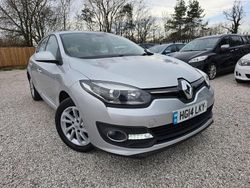 Silver Used 2014 Renault Mégane III Dynamique Hatchback | £2,495 (Good price)