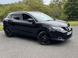 Black Used 2017 Nissan Qashqai Tekna SUV | £6,680 (Good price)