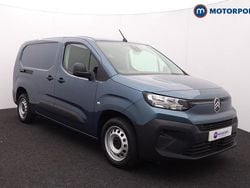 Blue New 2025 Citroën Berlingo MPV | £17,199 (Good price)