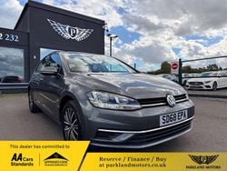 Grey Used 2018 VW Golf VII SE Hatchback | £9,895 (Good price)