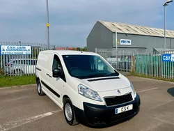 White Used 2014 Peugeot Expert Van | £4,595 (A bit pricey)