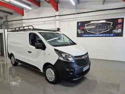 White Used 2018 Vauxhall Vivaro Van | £9,995 (Fair price)