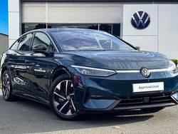 Blue Used 2024 VW ID.7 Pro Sedan | £31,590 (Fair price)