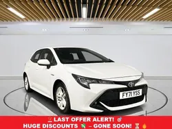 White Used 2021 Toyota Corolla Hatchback | £15,249 (Super price)