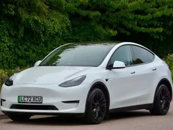 White Used 2022 Tesla Model Y Long Range SUV | £24,889 (Super price)