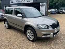 Beige Used 2016 Skoda Yeti SE L SUV | £11,499 (Fair price)