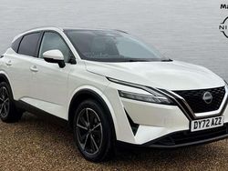 White Used 2022 Nissan Qashqai Tekna SUV | £22,036