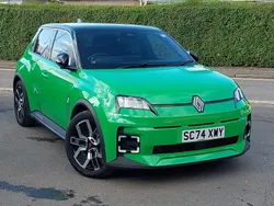 Green/black New 2025 Renault R5 Komfort Hatchback | £25,498 (Fair price)