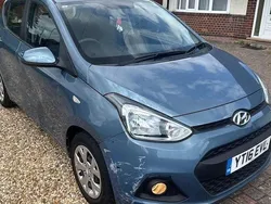 Blue Used 2016 Hyundai i10 SE Hatchback | £8,188 (Fair price)