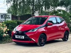 Red Used 2015 Toyota Aygo X-play Hatchback | £5,450 (Fair price)