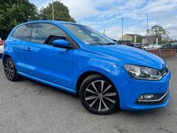 Blue Used 2015 VW Polo SE Hatchback | £8,000 (Fair price)