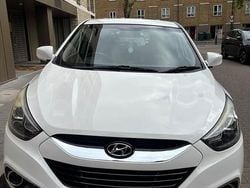 White Used 2014 Hyundai ix35 SUV | £2,000 (Good price)