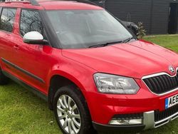 Red Used 2016 Skoda Yeti Outdoor SE SUV | £16,399 (Fair price)
