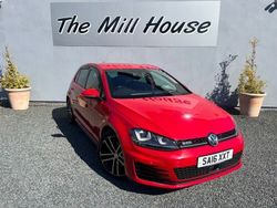 Red Used 2016 VW Golf VII GTD Hatchback | £9,999 (Super price)