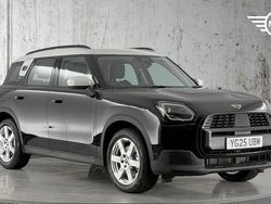 Black Used 2025 Mini Countryman SUV | £30,499 (Good price)