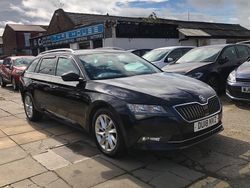Black Used 2018 Skoda Superb SE Technology Estate | £8,799 (Good price)