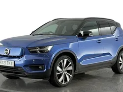 Blue Used 2021 Volvo XC40 SUV | £20,320 (Good price)