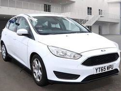 White Used 2015 Ford Focus Style Hatchback | £5,380 (Fair price)