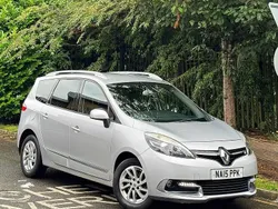 Silver Used 2015 Renault Grand Scénic III Dynamique MPV | £5,395 (Fair price)