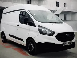 White Used 2020 Ford Transit Custom | £10,000 (Fair price)