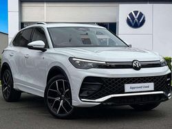 White Used 2025 VW Tiguan R-line SUV | £34,680 (Fair price)
