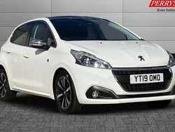 Used 2018 Peugeot 208 Hatchback | £8,495 (Fair price)