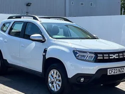 White Used 2023 Dacia Duster Expression SUV | £14,605 (Fair price)