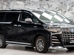 Black Used 2025 Toyota Alphard MPV | £53,489