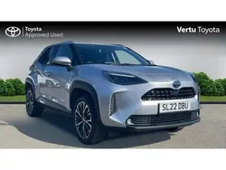 Silver Used 2022 Toyota Yaris Cross SUV | £20,530 (Fair price)