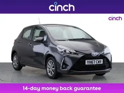 Grey Used 2017 Toyota Yaris Hybrid Hatchback | £10,469 (Fair price)