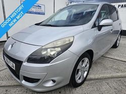 Silver Used 2011 Renault Scénic III Dynamique MPV | £2,995 (A bit pricey)