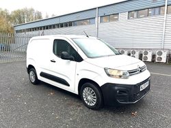 White Used 2020 Citroën Berlingo Van | £7,495 (Good price)