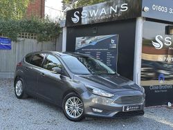 Grey Used 2017 Ford Focus Zetec Hatchback | £7,795 (Fair price)