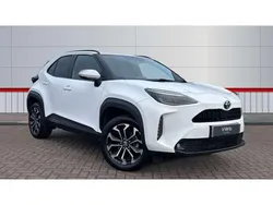 White Used 2023 Toyota Yaris Cross Design SUV | £20,150 (Good price)