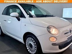 White Used 2008 Fiat 500 Lounge Hatchback | £2,995 (A bit pricey)