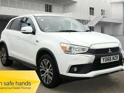 White Used 2016 Mitsubishi ASX SUV | £5,995 (Fair price)