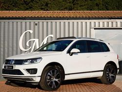 White Used 2015 VW Touareg R-line SUV | £13,990 (A bit pricey)
