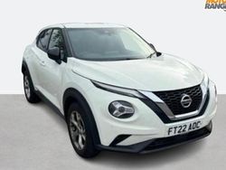 White Used 2022 Nissan Juke N-Connecta SUV | £13,895 (Fair price)