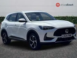 Solid white pearl Used 2024 MG HS SE SUV | £15,000 (Fair price)