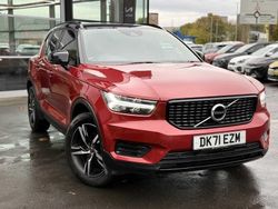 Red Used 2021 Volvo XC40 R-Design SUV | £21,171 (Good price)
