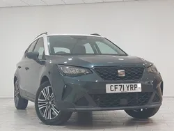 Green Used 2022 Seat Arona SE Technology SUV | £15,298 (Fair price)