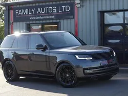 Used 2025 Land Rover Range Rover SE SUV | £98,000