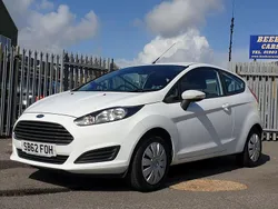 White Used 2013 Ford Fiesta Style Hatchback | £3,295 (Fair price)