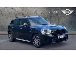 Black Used 2022 Mini Cooper Countryman Exclusive SUV | £23,982 (A bit pricey)